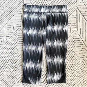 Under Amour Yoga Pants Active Black Size L